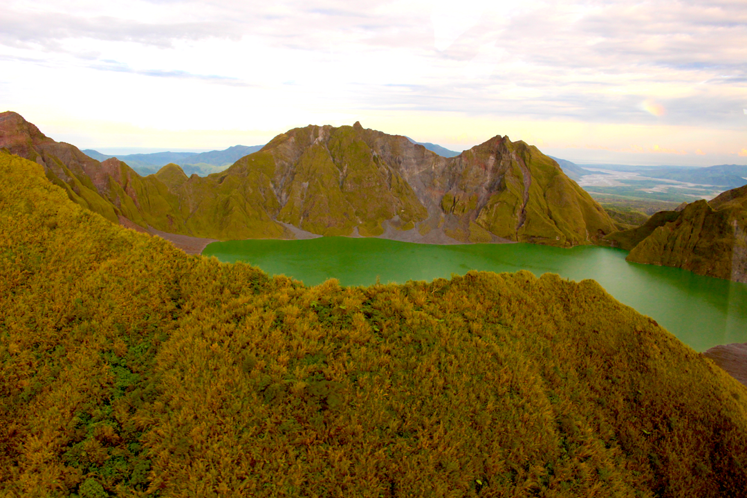 Philjets helicopters rides along Mt. Pinatubo