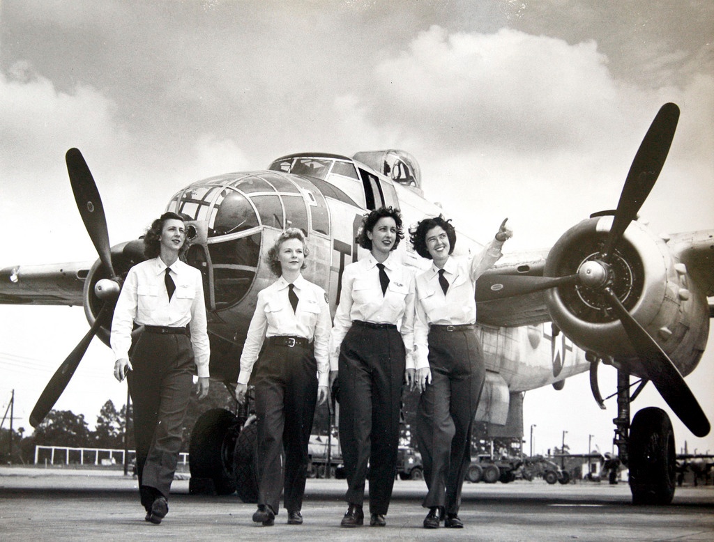 women pioneers in aviation